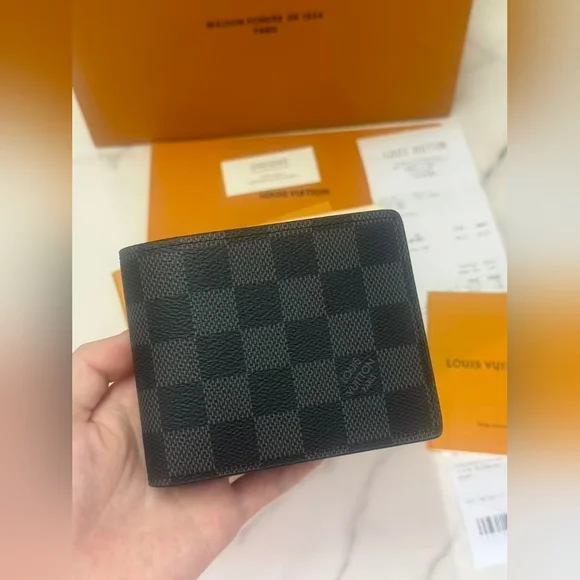 Louis Vuitton Slender Wallet - Picture 1 of 8